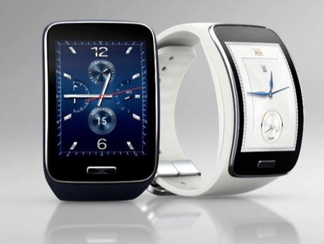 Samsung Gear S Smartwatch