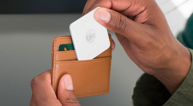 Tile Slim Bluetooth Tracker